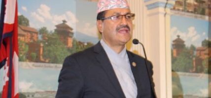 इजरायलमा १२ नेपाली विद्यार्थी सम्पर्कविहीन : परराष्ट्रमन्त्री