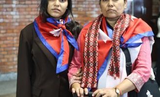 इजरायलमा बन्धक बनाइएका कञ्चनपुरका विपिन जोशीको खोजीका लागि आमा र बहिनी इजरायल जाँदै