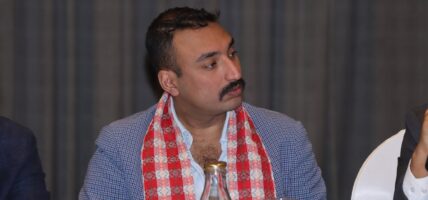 गाडीको विक्री बढाउन ऋण नीति लचिलो बनाउन आवश्यक : अध्यक्ष चौधरी