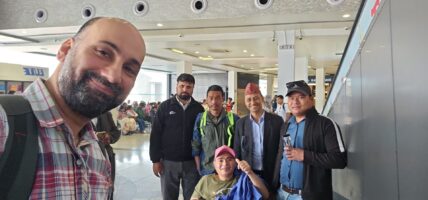 बहराइनमा सडक दुर्घटनामा घाइते बागलुङका श्याम कुमार घर्ती मगर स्वदेश फिर्ता