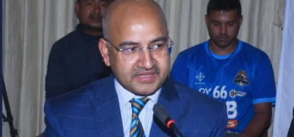 विपद् उद्धारका लागि सन नेपाल लाइफद्वारा सशस्त्र प्रहरीलाई आपतकालीन सामग्री हस्तान्तरण