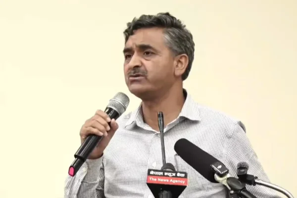 एमबीबीएसको प्रश्नपत्र चुहावट प्रकरणमा शिक्षामन्त्रीले राजीनामा दिर्नुपर्छ : ठाकुर गैरे