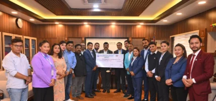 रसुवा बाढीपहिरो पीडितका लागि व्यवसायीले जुटाए डेढ करोड, संघमार्फत सरकारलाई हस्तान्तरण