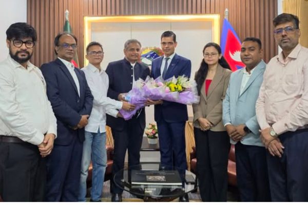 नेपाल–बंगलादेश पर्यटन प्रवर्द्धनमा जोड, राजदूत भण्डारी र बंगलादेशी पर्यटन व्यवसायीबीच भेटवार्ता