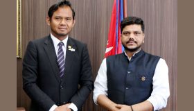 एफडब्ल्युसिएमएसबारे मलेसियाका कार्यवाहक राजदूत र श्रममन्त्री यादवको छलफल
