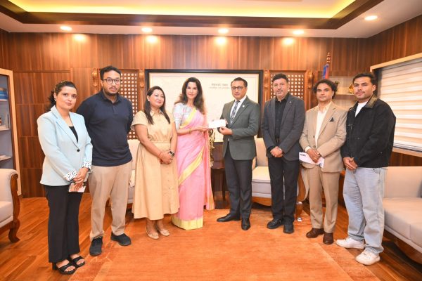 रसुवा बाढीपीडितका लागि नाइमा द्वारा ५० लाख रुपैयाँ सहयोग