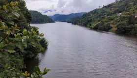 कुलेखानी जलाशयको सतह खतरा लेभलमा, देउराली-सिस्नेरी सडक बन्द